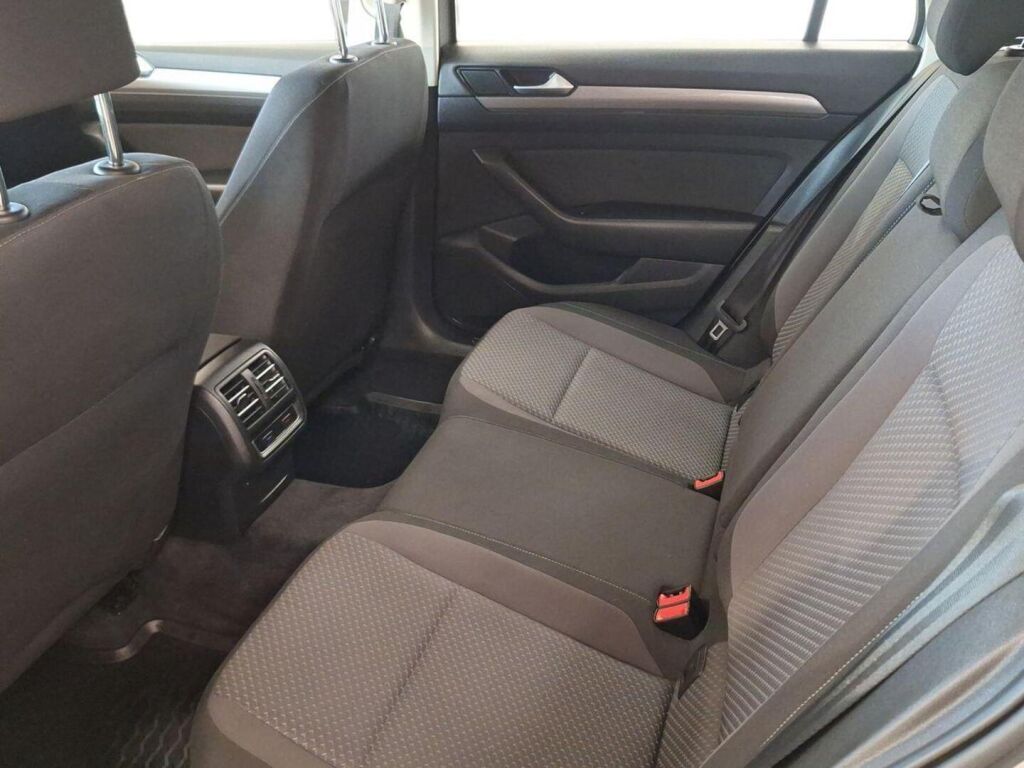Volkswagen Passat 2015 Harmaa