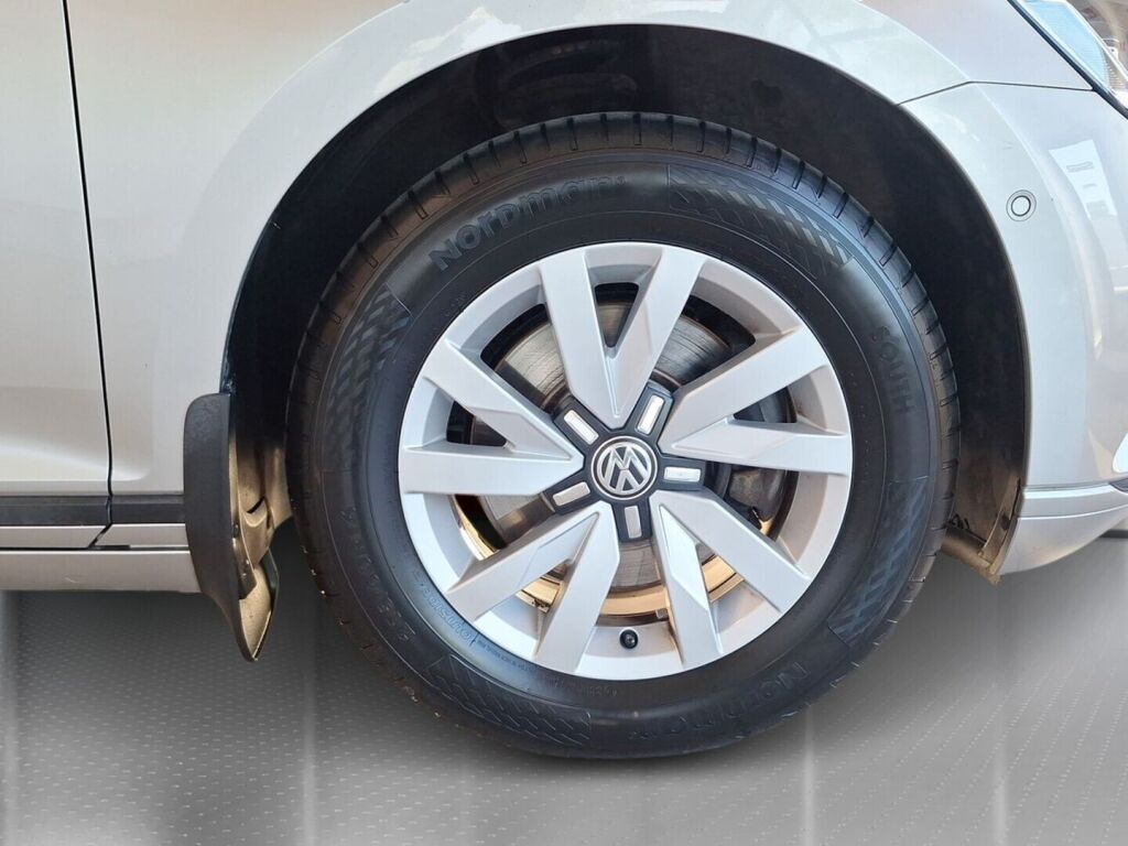 Volkswagen Passat 2015 Harmaa