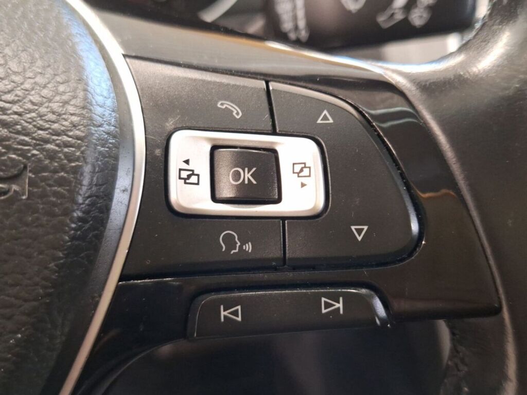Volkswagen Passat 2015 Harmaa