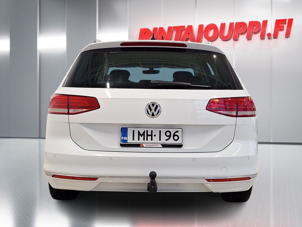 Volkswagen Passat 2015 Valkoinen