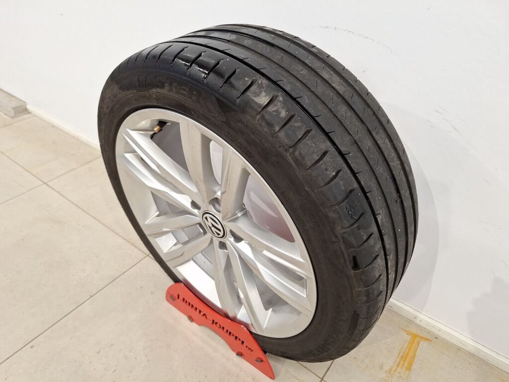 Volkswagen Passat 2015 Valkoinen