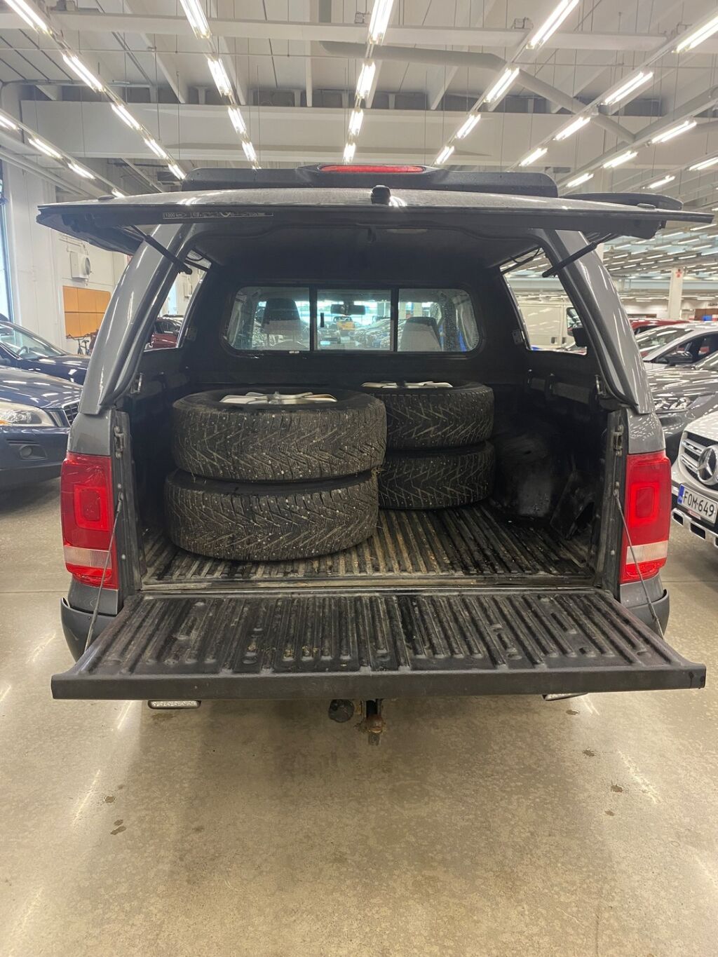 Volkswagen Amarok 2015 Harmaa