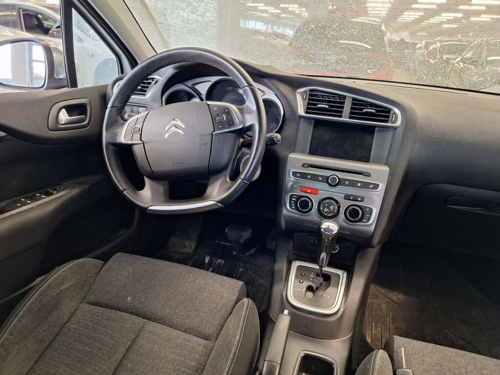 Citroen C4 2015 Valkoinen