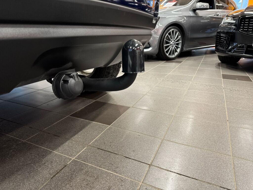 Dacia Duster 2015 Sininen