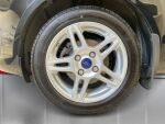 Ford Fiesta 2015 Musta