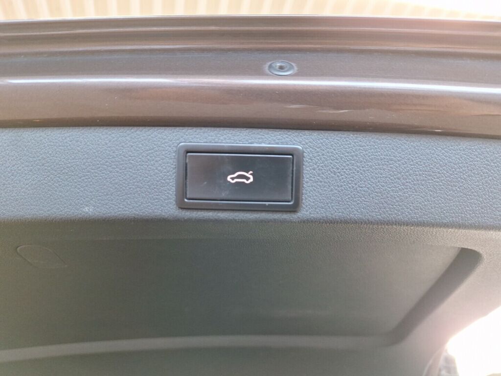 Skoda Octavia 2016 Ruskea (beige)