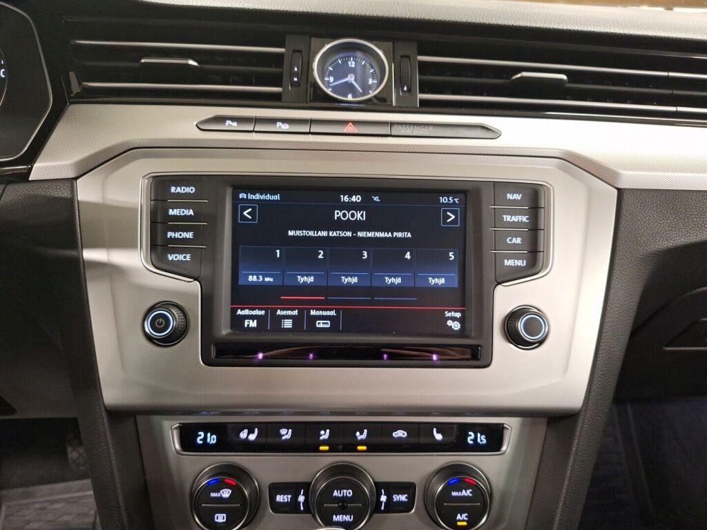 Volkswagen Passat 2016 Valkoinen