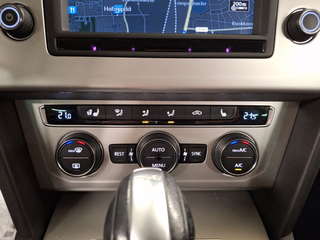 Volkswagen Passat 2016 Valkoinen