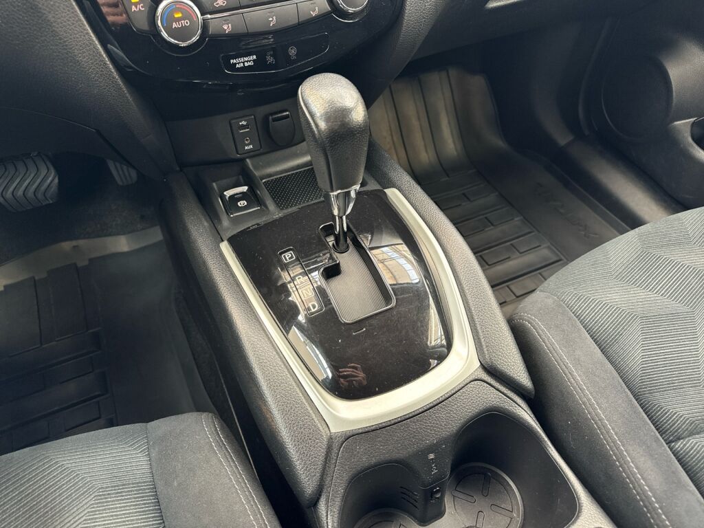 Nissan X-Trail 2016 Harmaa