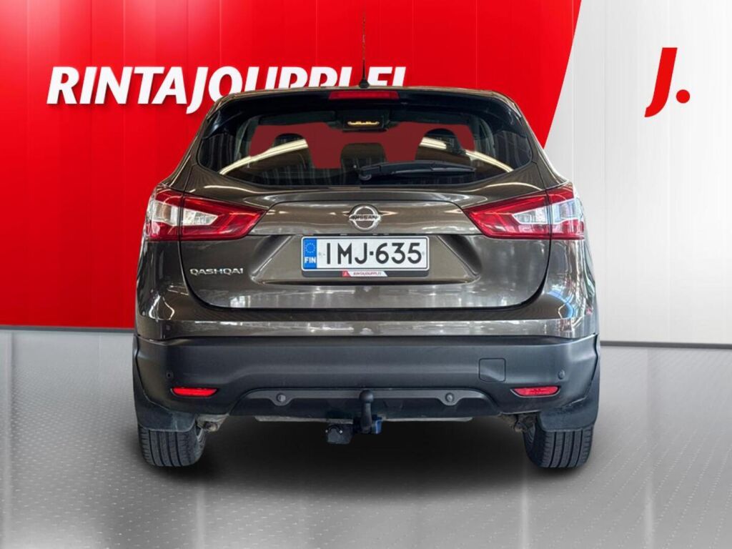 Nissan Qashqai 2016 Ruskea (beige)