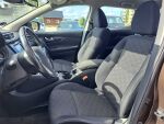 Nissan Qashqai 2016 Ruskea (beige)