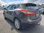 Nissan Qashqai 2016 Ruskea (beige)