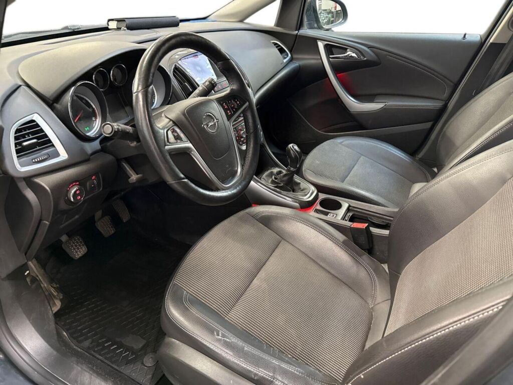 Opel Astra 2014 Harmaa