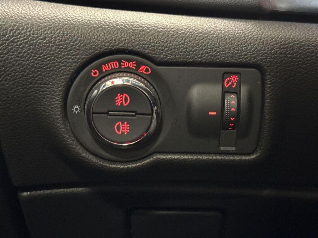 Opel Astra 2014 Harmaa