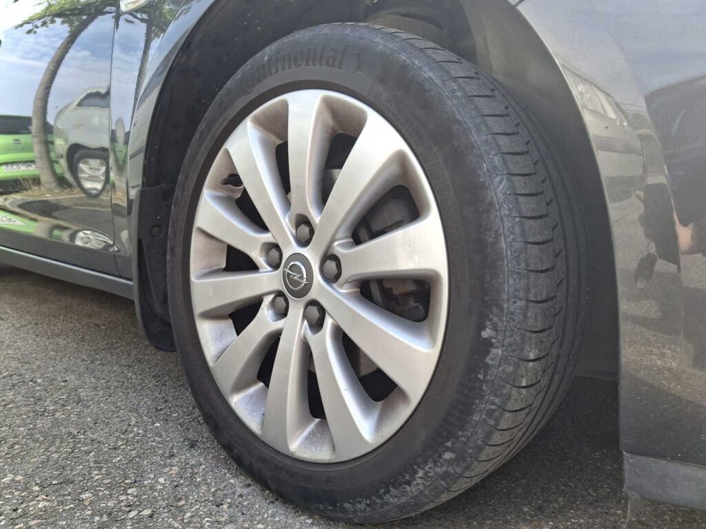 Opel Astra 2014 Harmaa