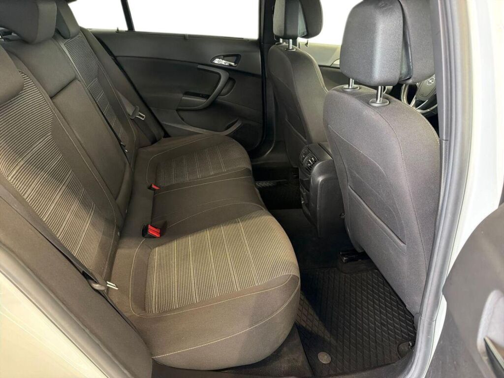 Opel Insignia 2014 Valkoinen
