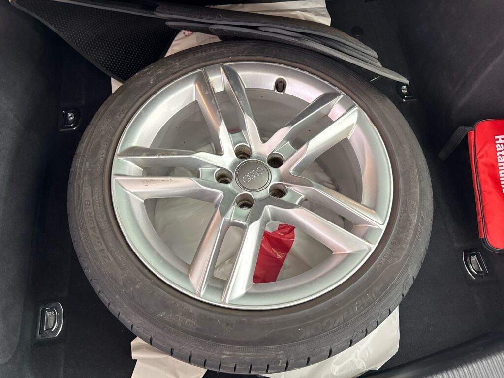 Audi A5 2015 Valkoinen