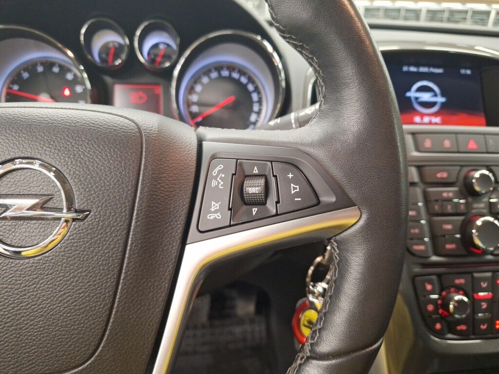 Opel Astra 2014 Sininen