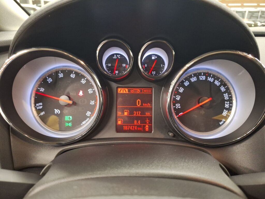 Opel Astra 2014 Sininen