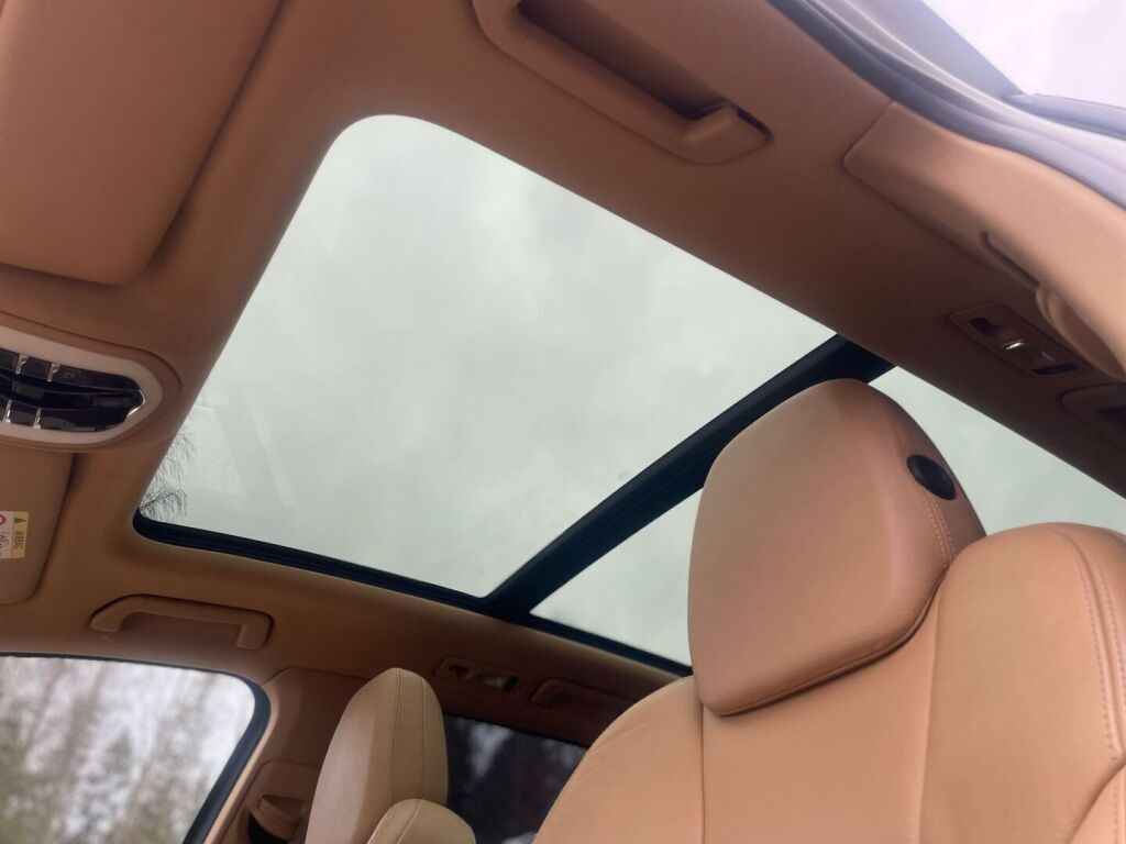 Porsche Cayenne 2016 Valkoinen