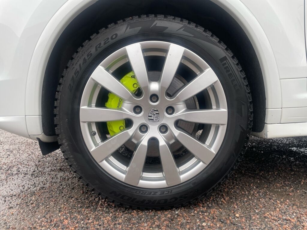 Porsche Cayenne 2016 Valkoinen