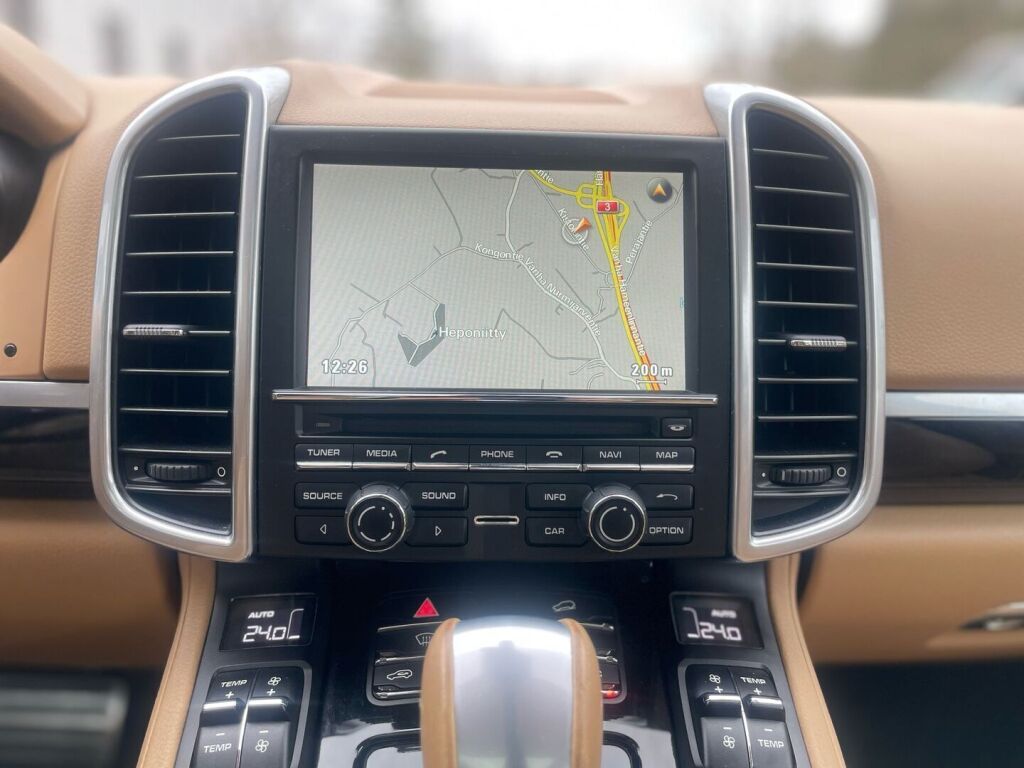 Porsche Cayenne 2016 Valkoinen