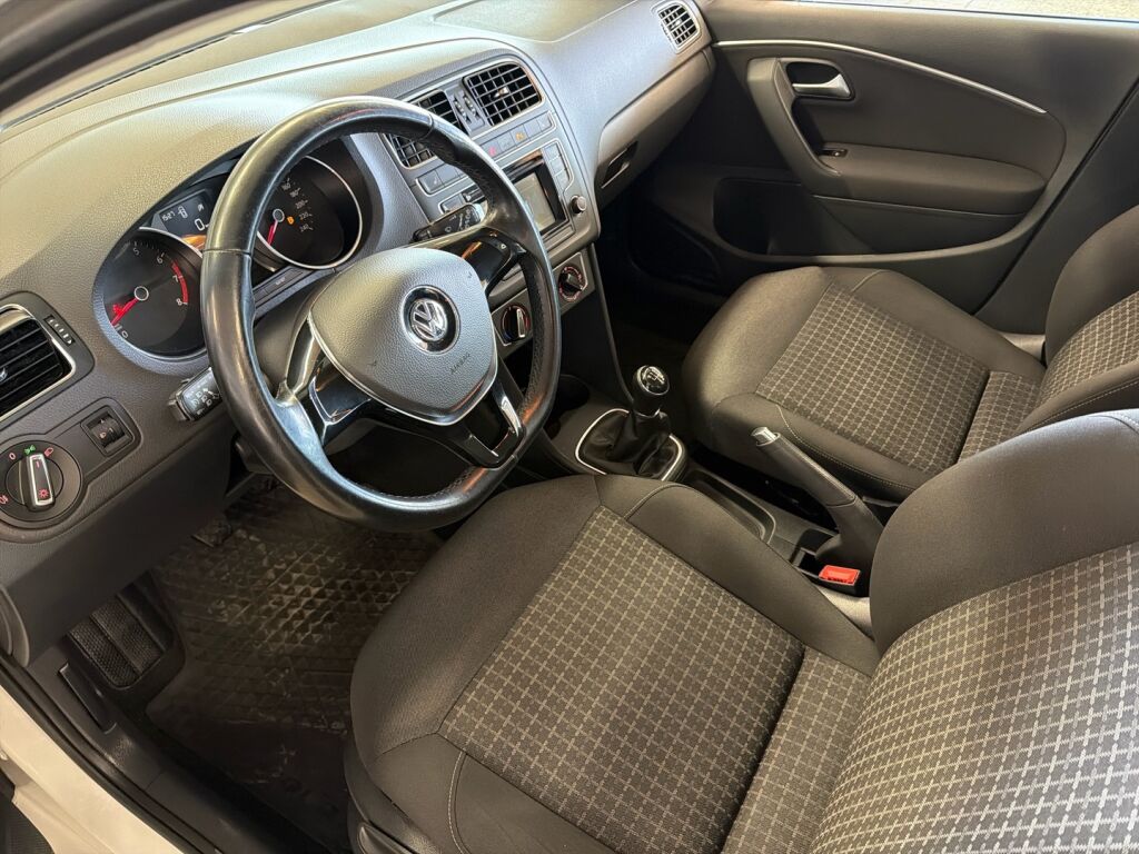 Volkswagen Polo 2016 Valkoinen