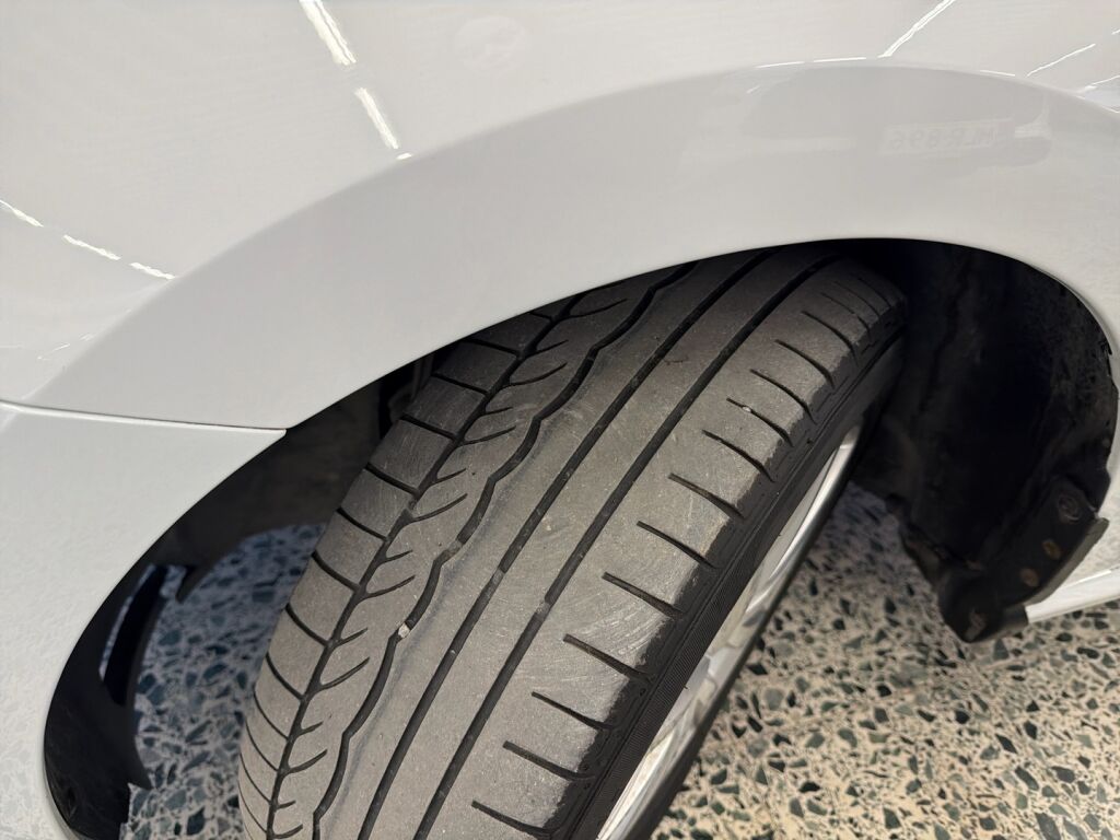 Volkswagen Polo 2016 Valkoinen