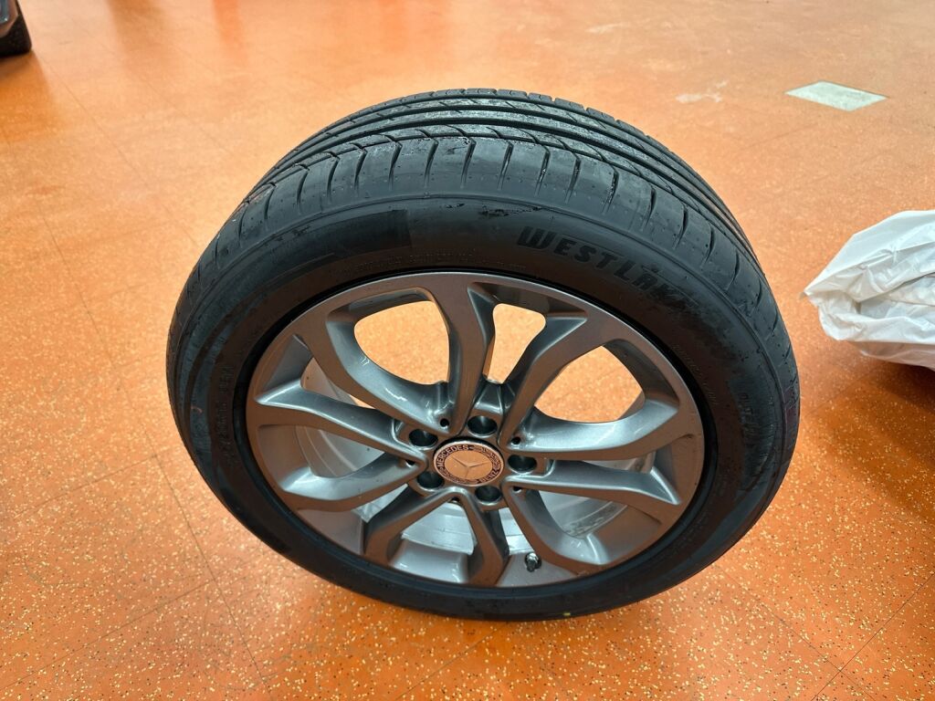 Mercedes-Benz C 2016 Valkoinen