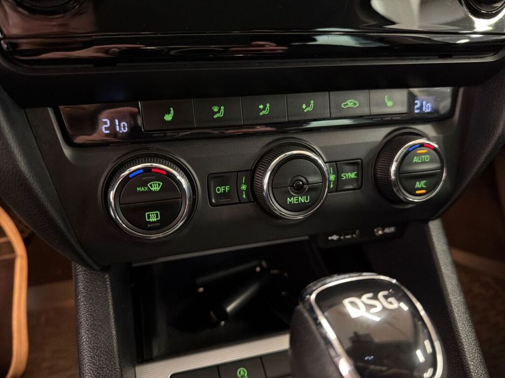 Skoda Octavia 2016 Harmaa