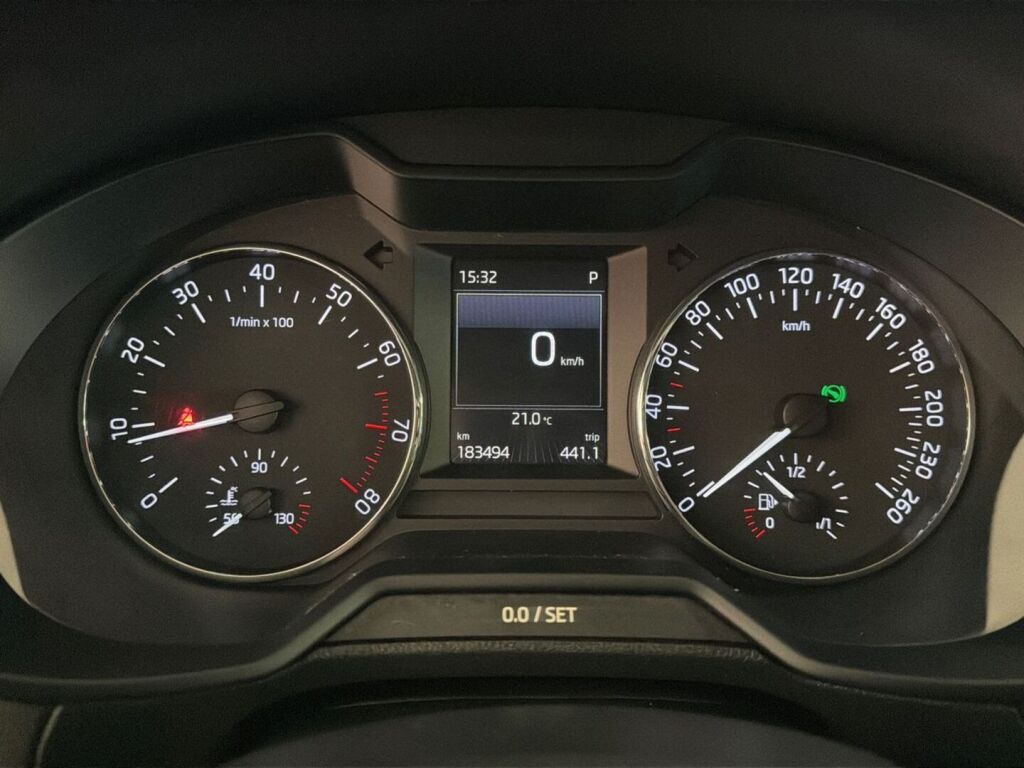 Skoda Octavia 2016 Harmaa