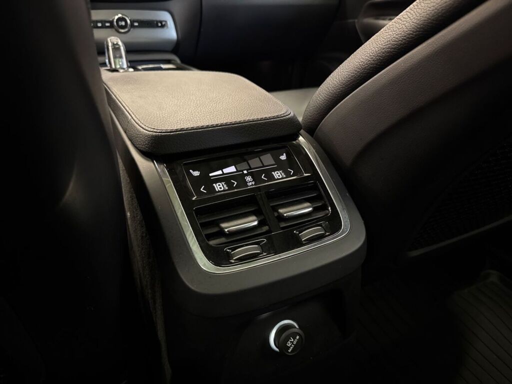 Volvo XC90 2016 Harmaa
