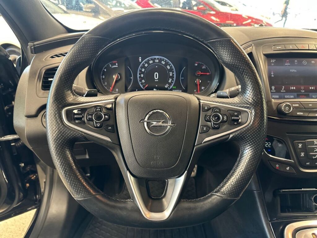 Opel Insignia 2016 Musta