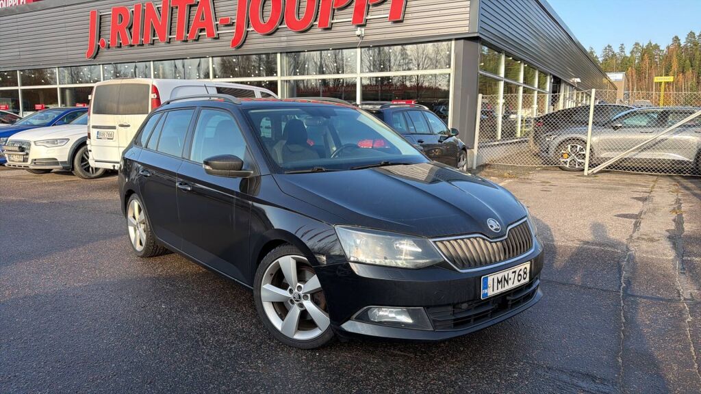 Skoda Fabia 2016 Musta