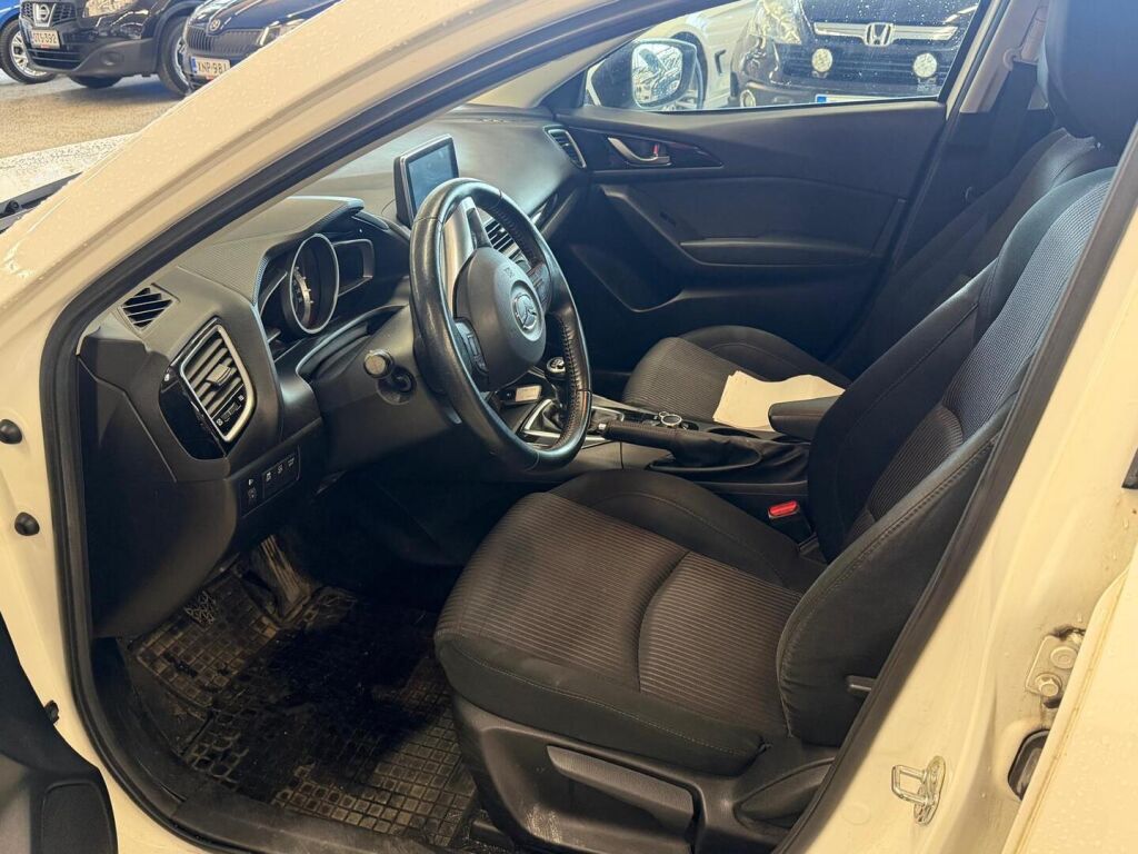 Mazda 3 2016, kuva 7/7