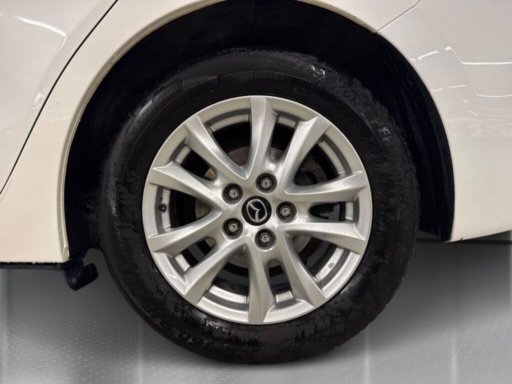 Mazda Mazda3 2016 Valkoinen