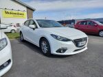 Mazda Mazda3 2016 Valkoinen