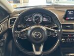Mazda Mazda3 2017 Punainen
