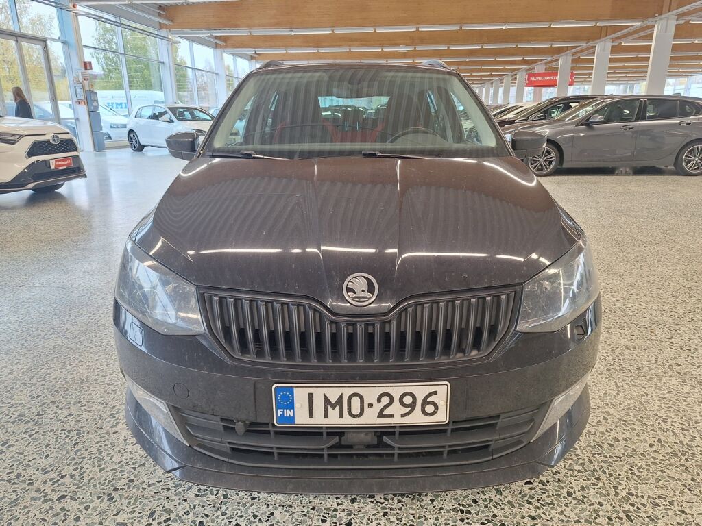 Skoda Fabia 2016 Musta