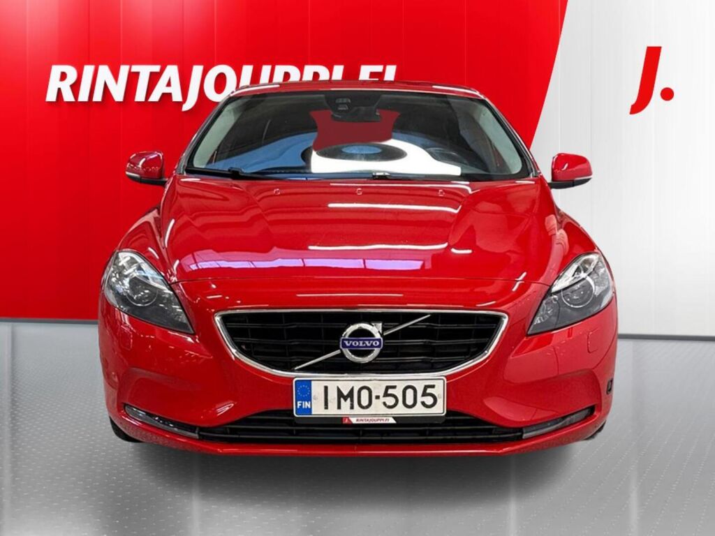 Volvo V40 2016 Punainen