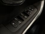 Volvo V40 2016 Punainen