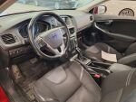 Volvo V40 2016 Punainen