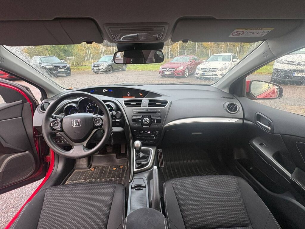 Honda Civic 2016 Punainen