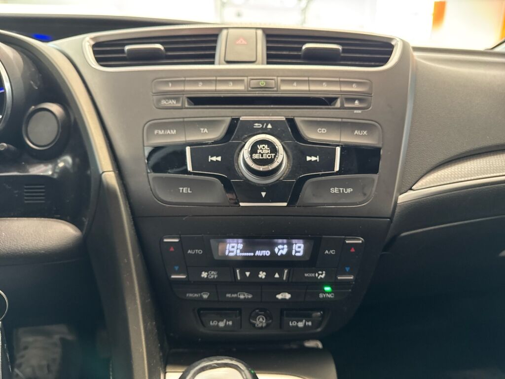 Honda Civic 2016 Musta