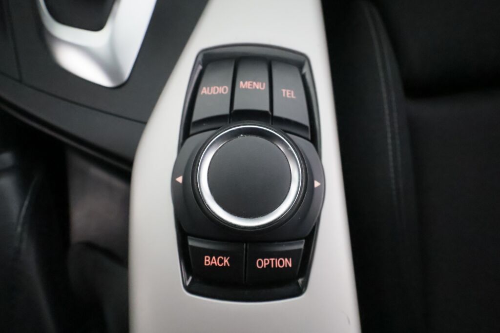 BMW 120 2016 Sininen