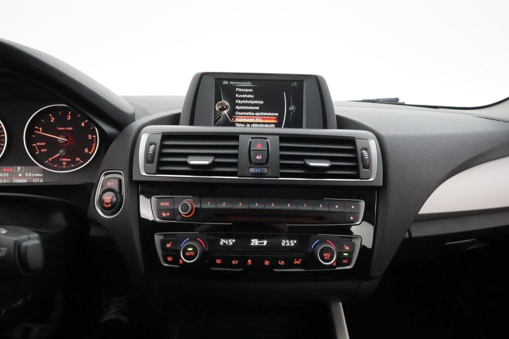 BMW 120 2016 Sininen