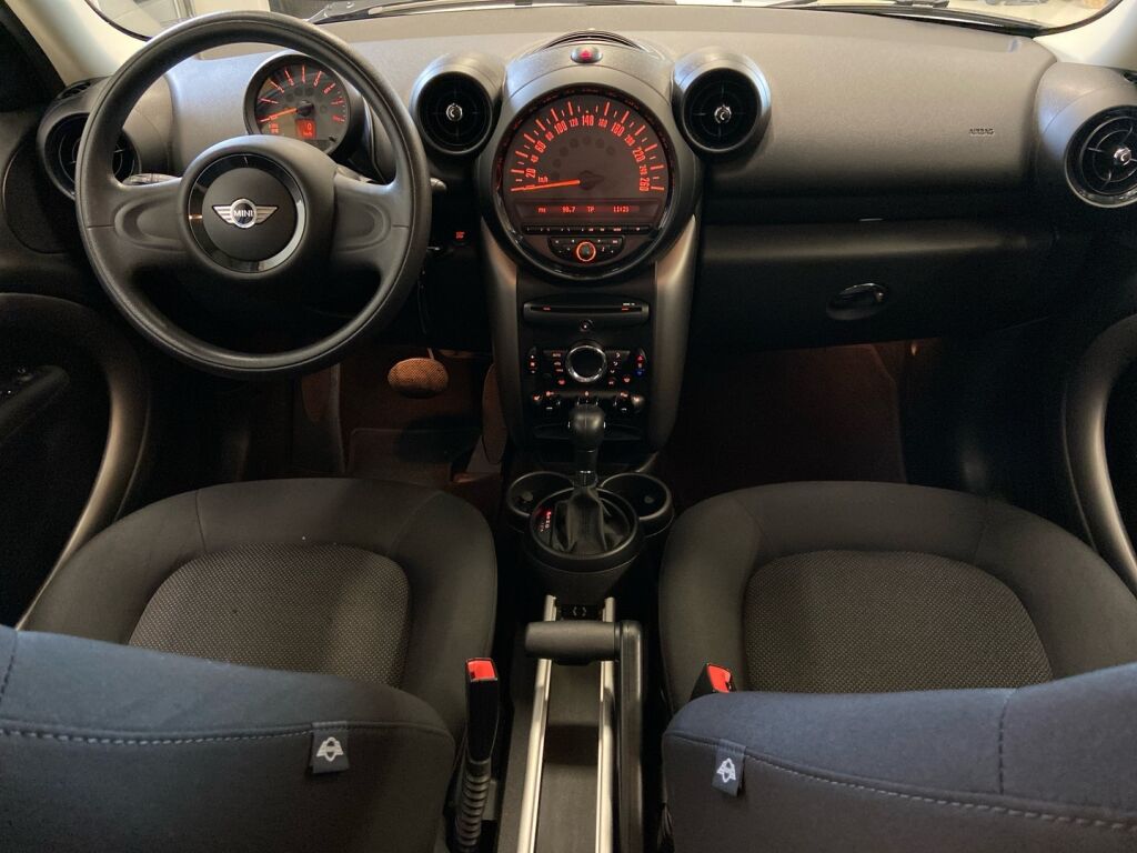 Mini Countryman 2016 Valkoinen