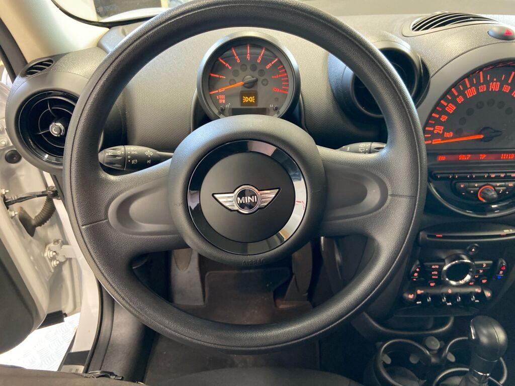 Mini Countryman 2016 Valkoinen