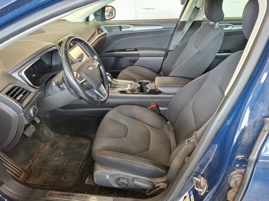 Ford Mondeo 2016 Sininen