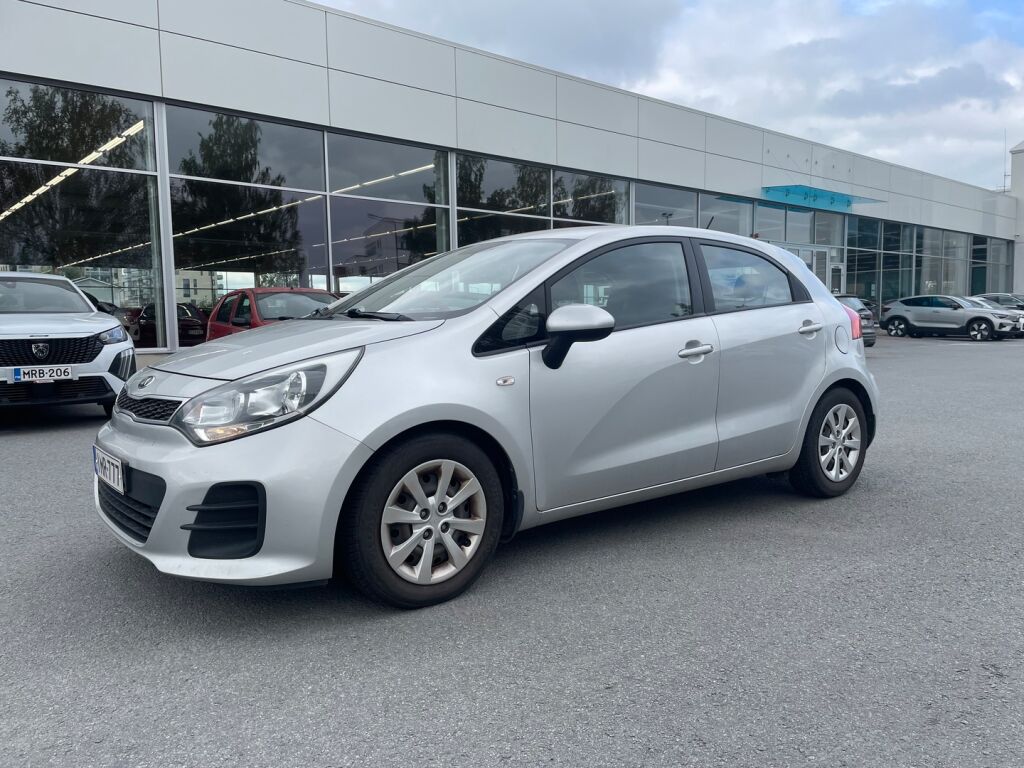 Kia Rio 2016 Hopea